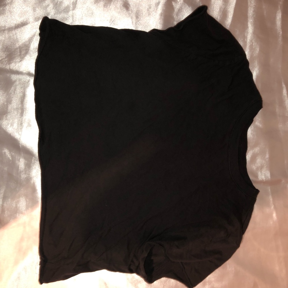 Cropped top